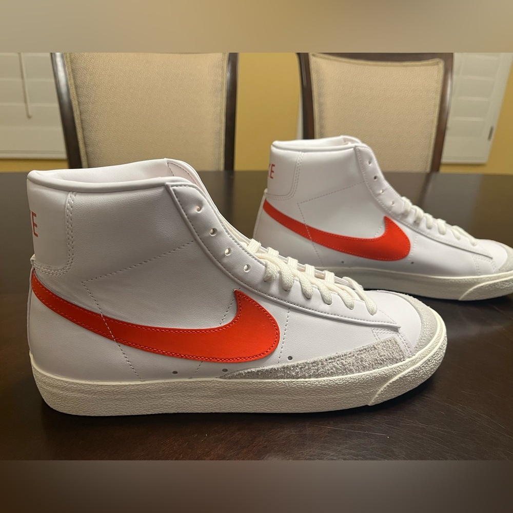 New Nike Blazer Mid 77 White Habanero Red Sneaker Shoes - Picture 2 of 14